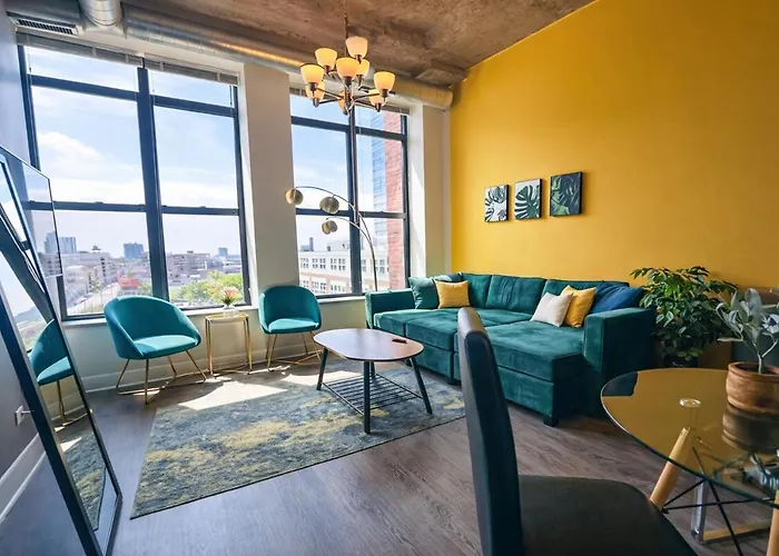 Convenient 2br In Prime Location With Gym Access & Optional Parking Near Mccormick Place And Soldier Field Apartamento Chicago