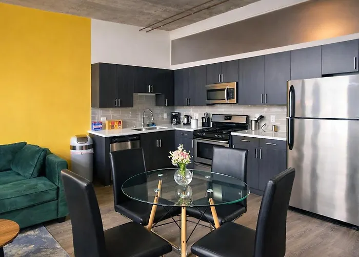 Convenient 2br In Prime Location With Gym Access & Optional Parking Near Mccormick Place And Soldier Field * Chicago